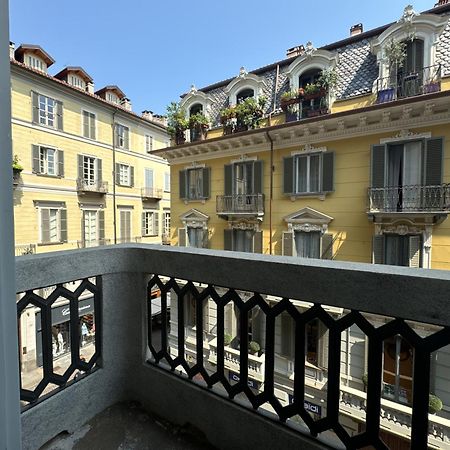 Savoy Luxury Apartment City Center Торино Екстериор снимка