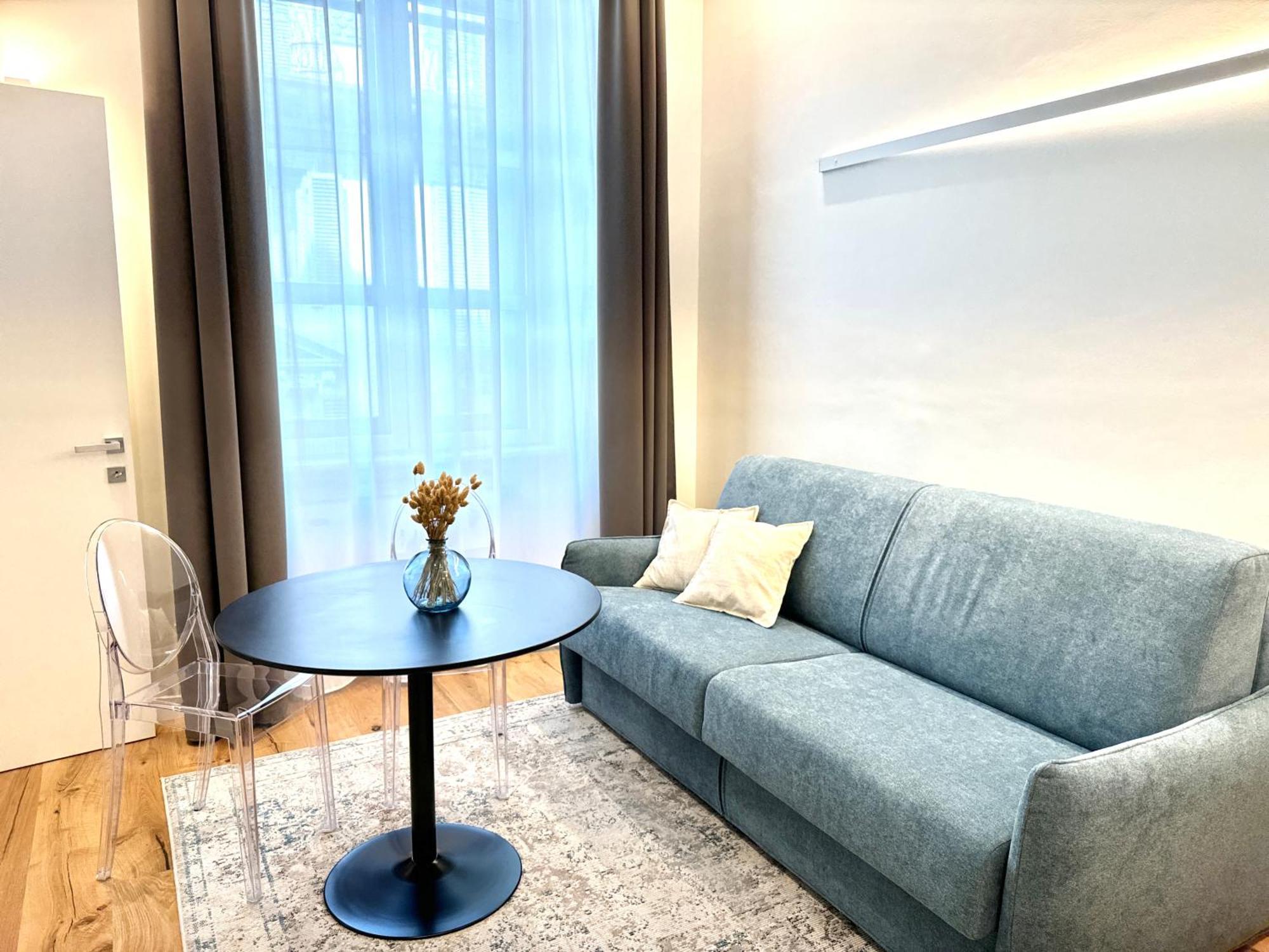 Savoy Luxury Apartment City Center Торино Екстериор снимка