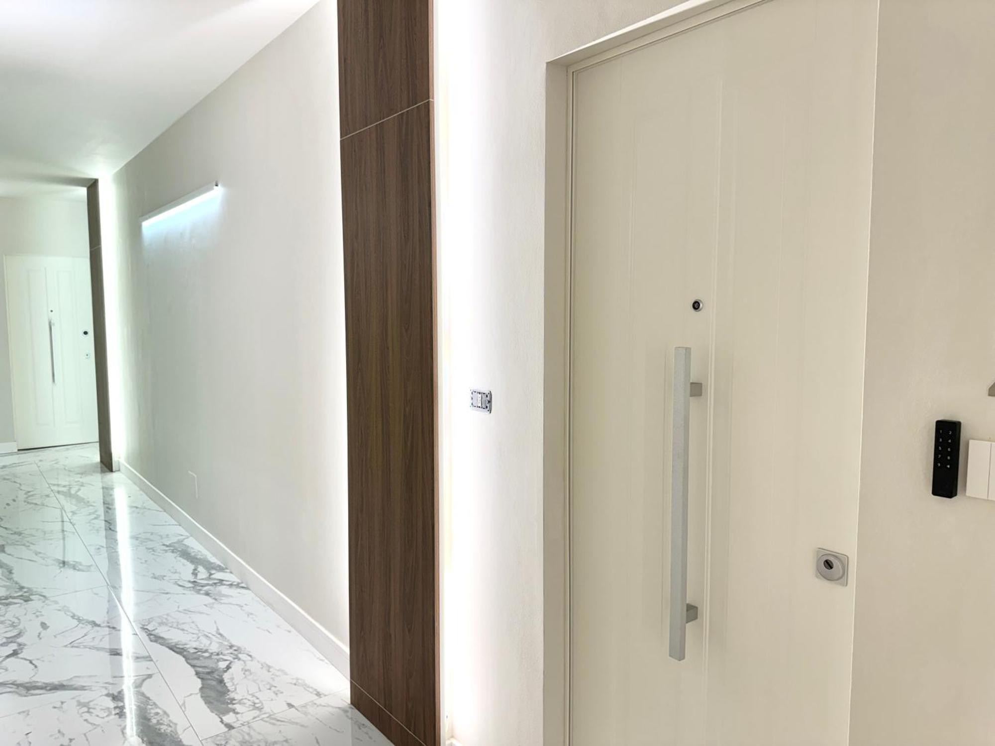 Savoy Luxury Apartment City Center Торино Екстериор снимка